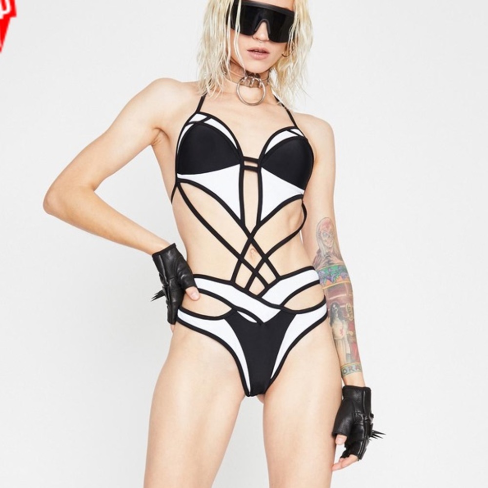 STORM A BREWIN' CUT OUT BODYSUIT